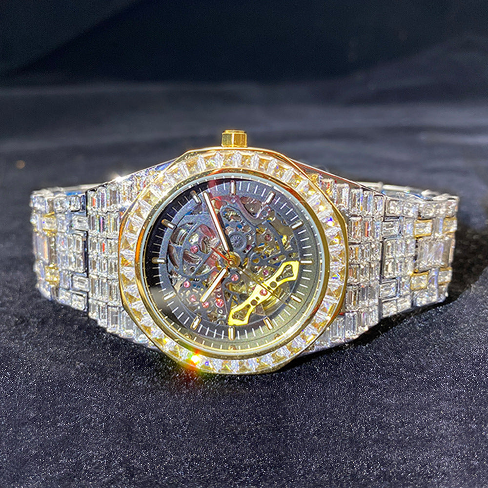 Reloj mecánico de diamante cuadrado completo