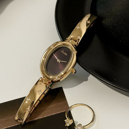 Reloj de Pulsera con Disco Ovalado