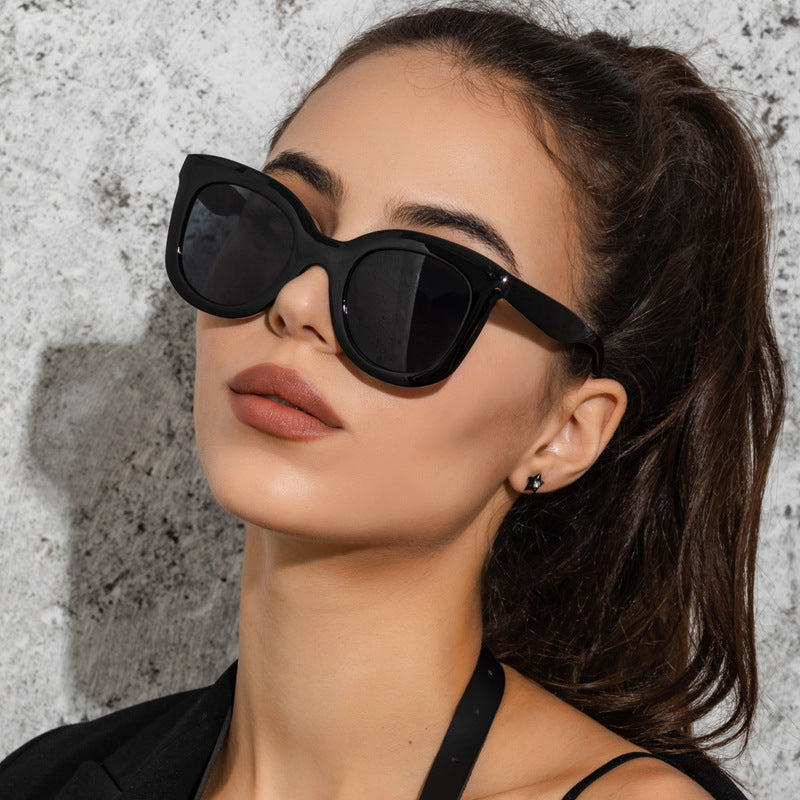 Nuevas gafas de sol de marco grande para mujer