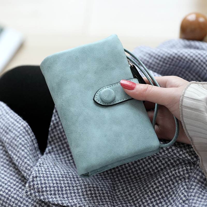 Cartera Versión Coreana con Cierre y Diseño Moderno