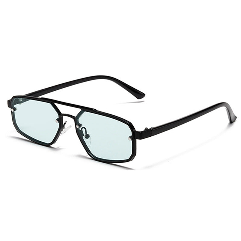 Moda de mujer Retro marco pequeño de Metal .