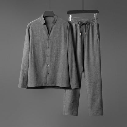 Hermoso juego de manga larga para hombres con estilo..