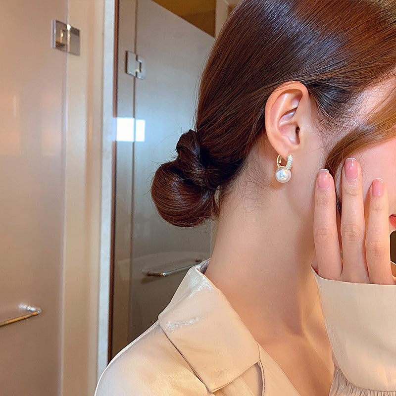 Pendientes de perlas de moda de verano para mujeres