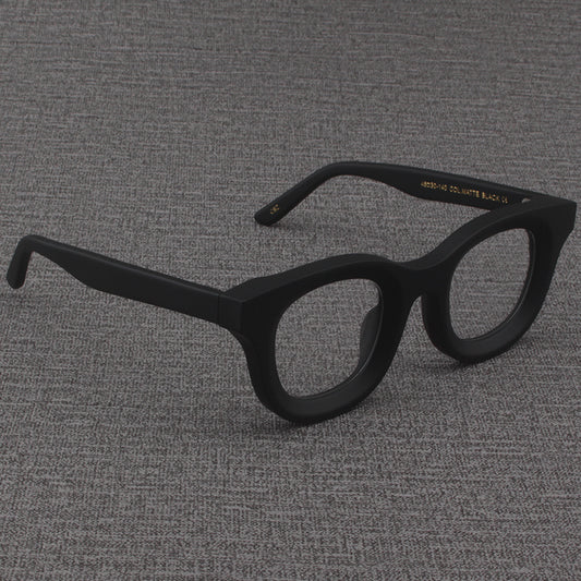 Cuadrado de borde ancho retro vidrios de marco negro grueso negro mate