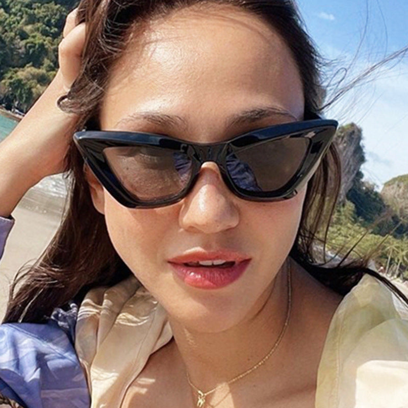 Gafas de sol de moda, ojo de gato triángulo personalizado